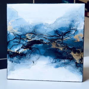 Abstraktes Alkohol-Ink Kunstwerk in Blau- und Goldtönen auf Leinwand