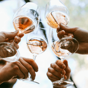 Anstossen beim Polter kreativ!